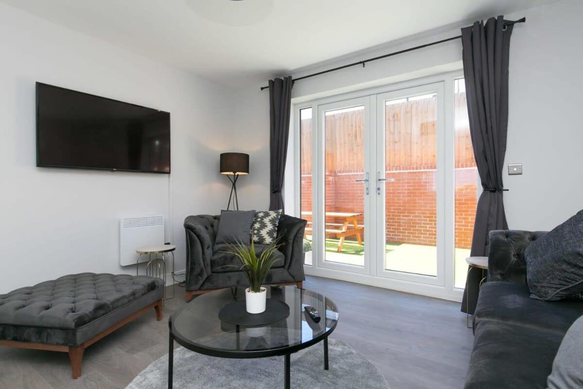 Stunning 2 Bedroom Apartment In Wallasey Exteriér fotografie