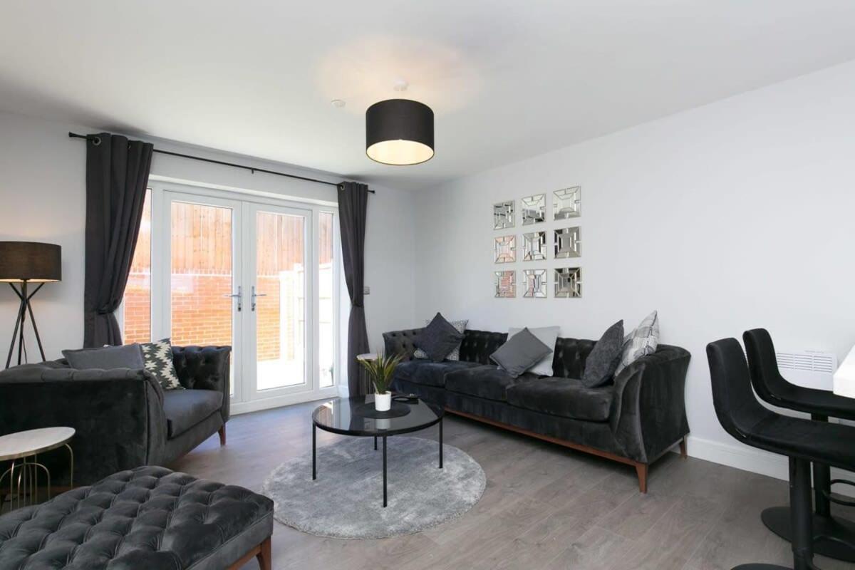 Stunning 2 Bedroom Apartment In Wallasey Exteriér fotografie