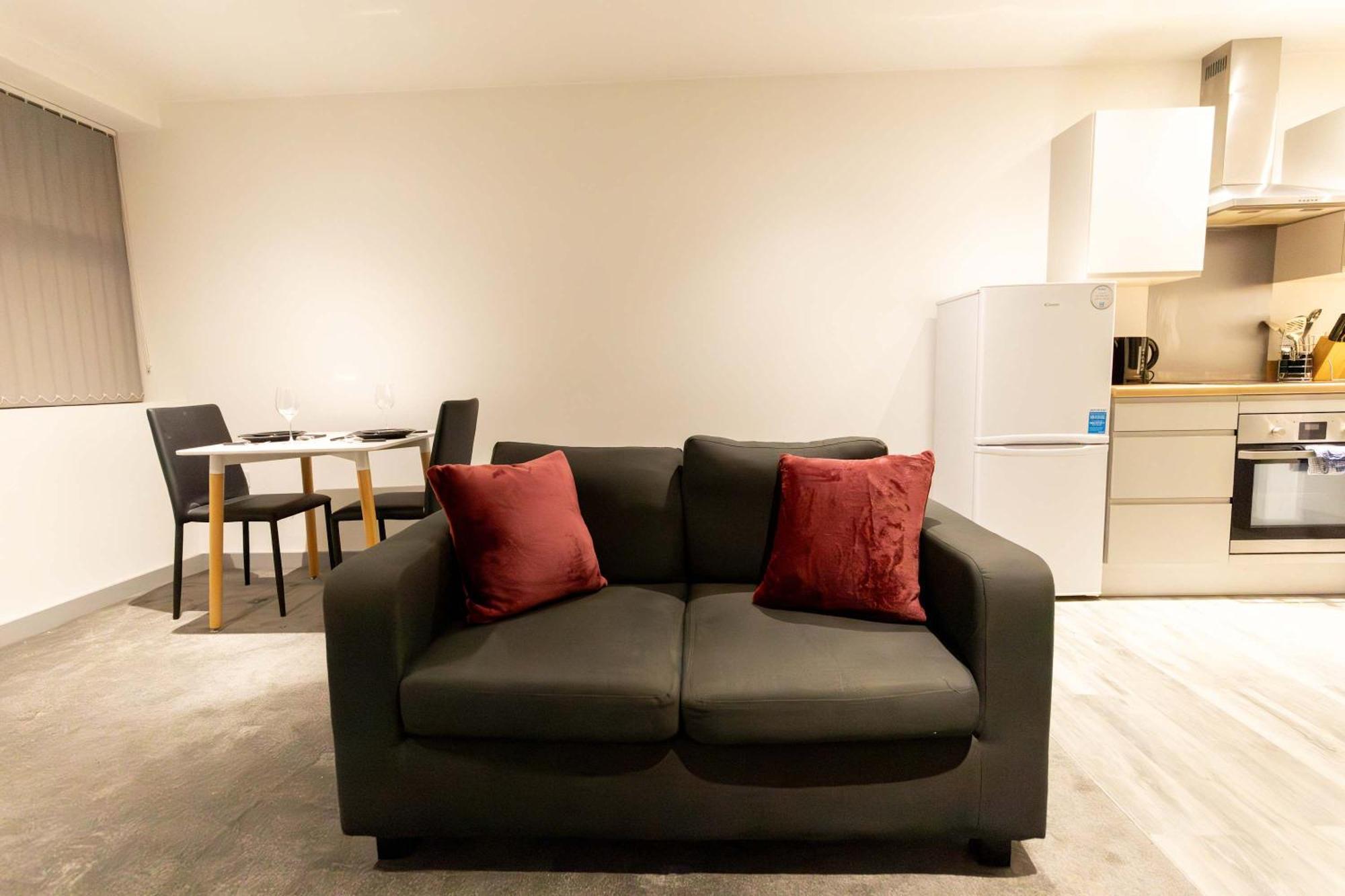 Stunning 2 Bedroom Apartment In Wallasey Exteriér fotografie